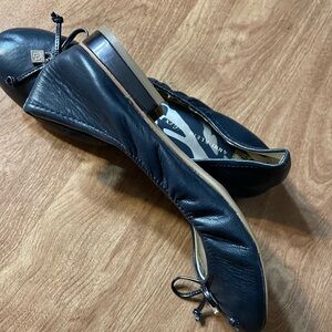 Anne Klein Dark Blue Women's Flats